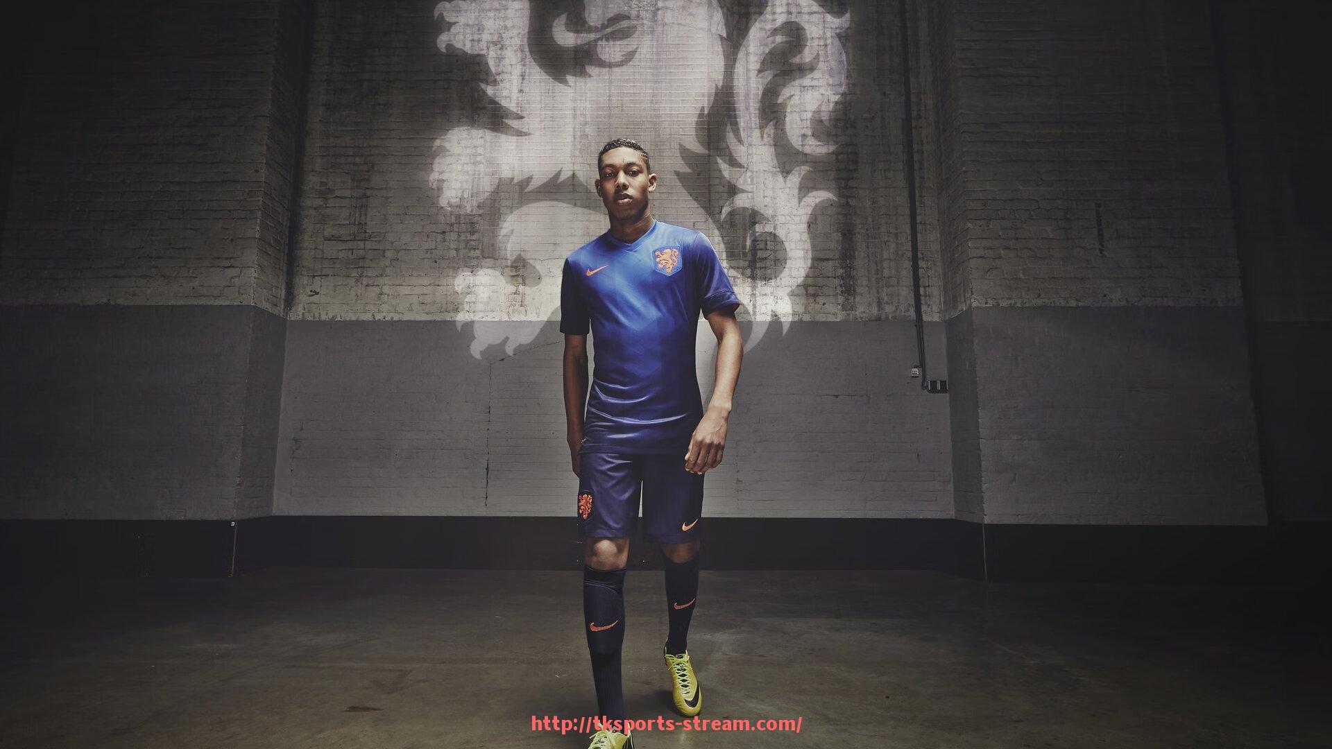 TK体育直播-世俱杯球队防守阵型变化趋势及其对比赛防守效果的影响